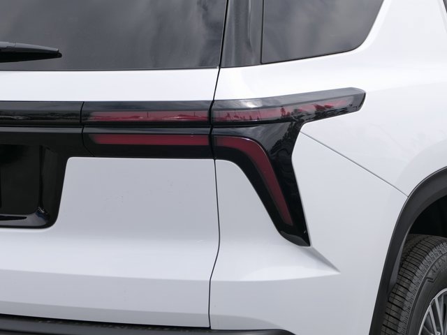 2025 Chevrolet Traverse photo 3