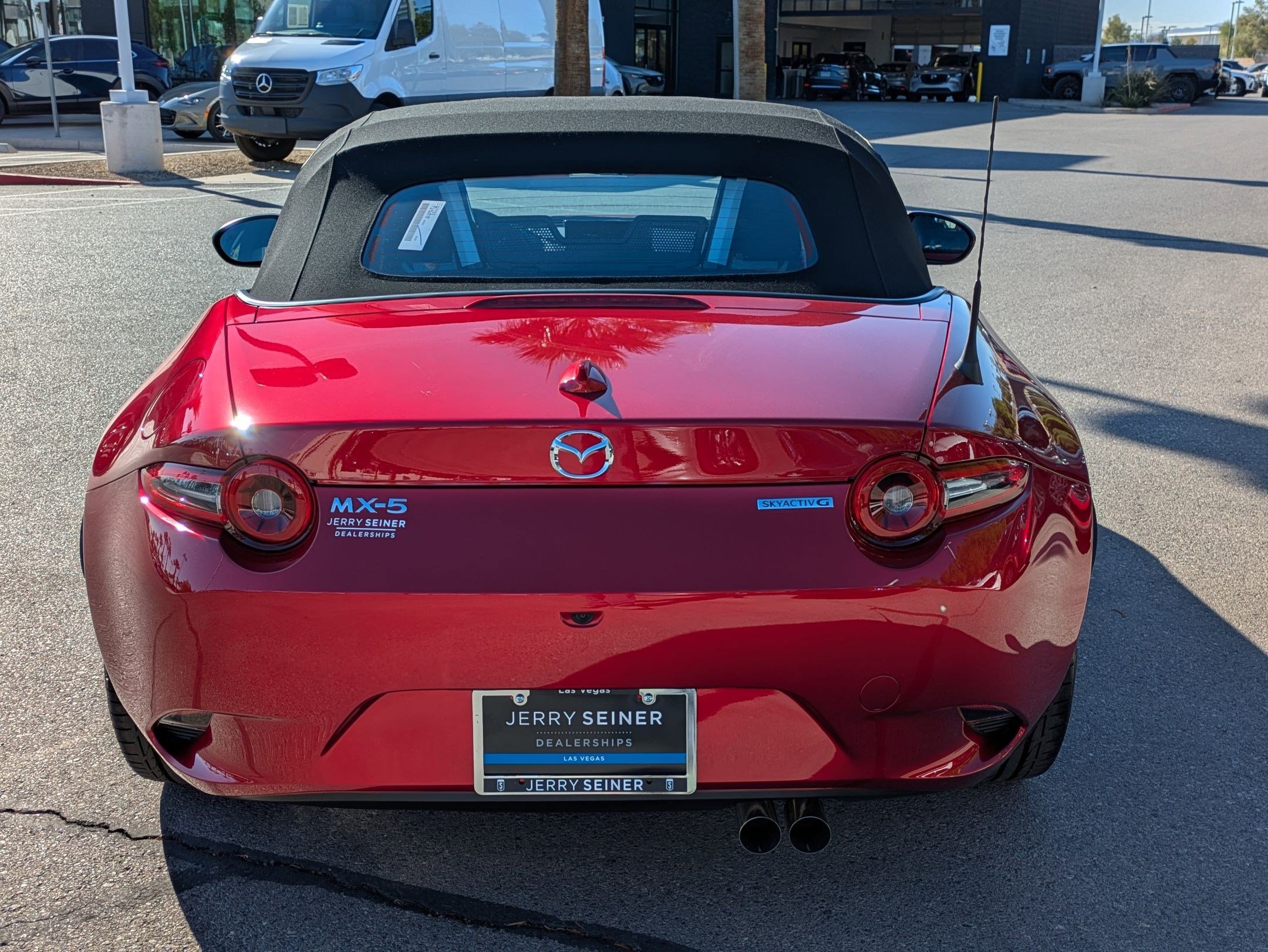 2025 Mazda MX-5 Miata Miata Grand Touring photo 4