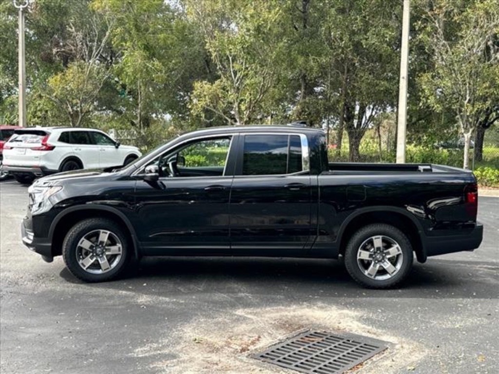 2025 Honda Ridgeline TrailSport photo 7
