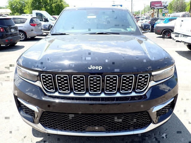 2022 Jeep Grand Cherokee Summit 4xe photo 8
