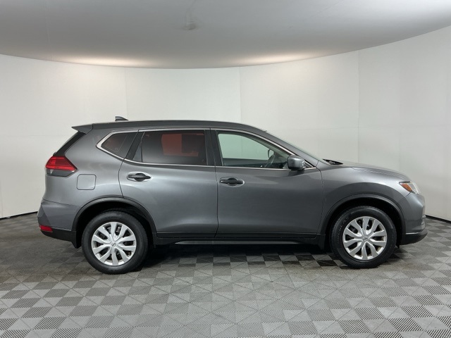 2017 Nissan Rogue S photo 4