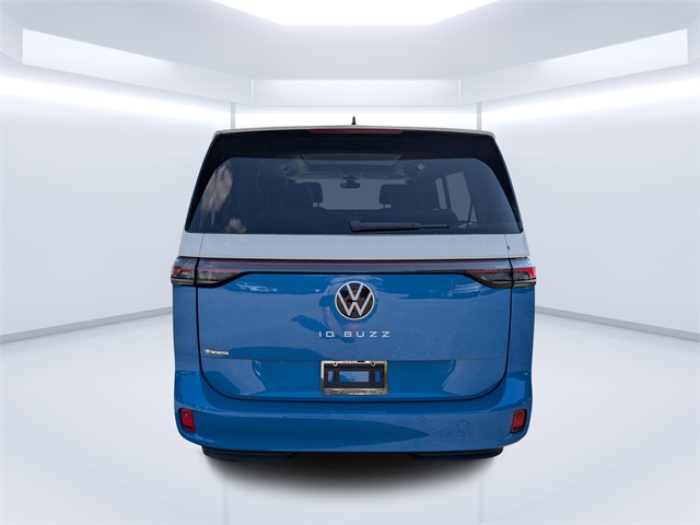 2025 Volkswagen ID. Buzz Pro Plus photo 4