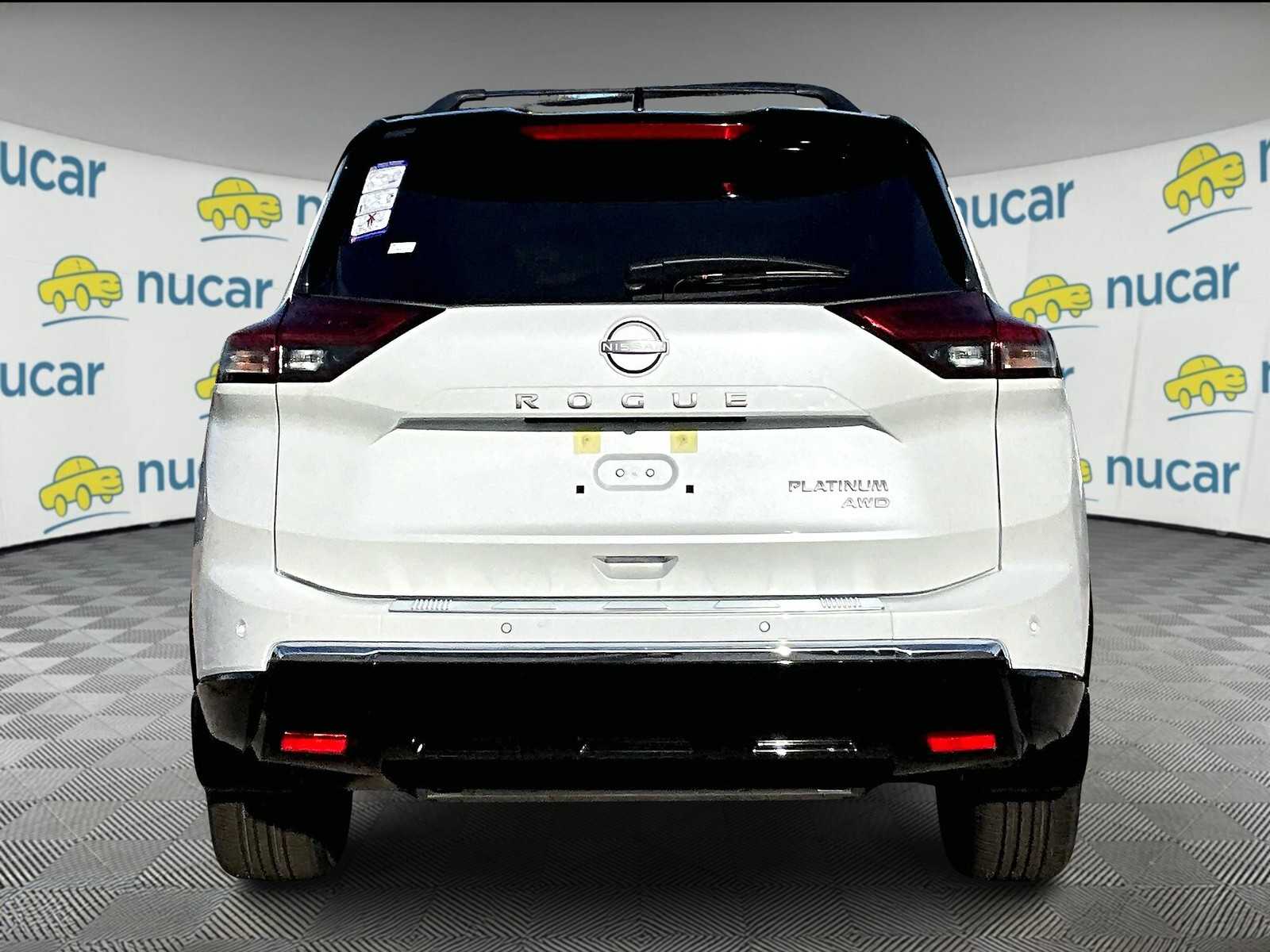 2026 Nissan Rogue Platinum photo 3