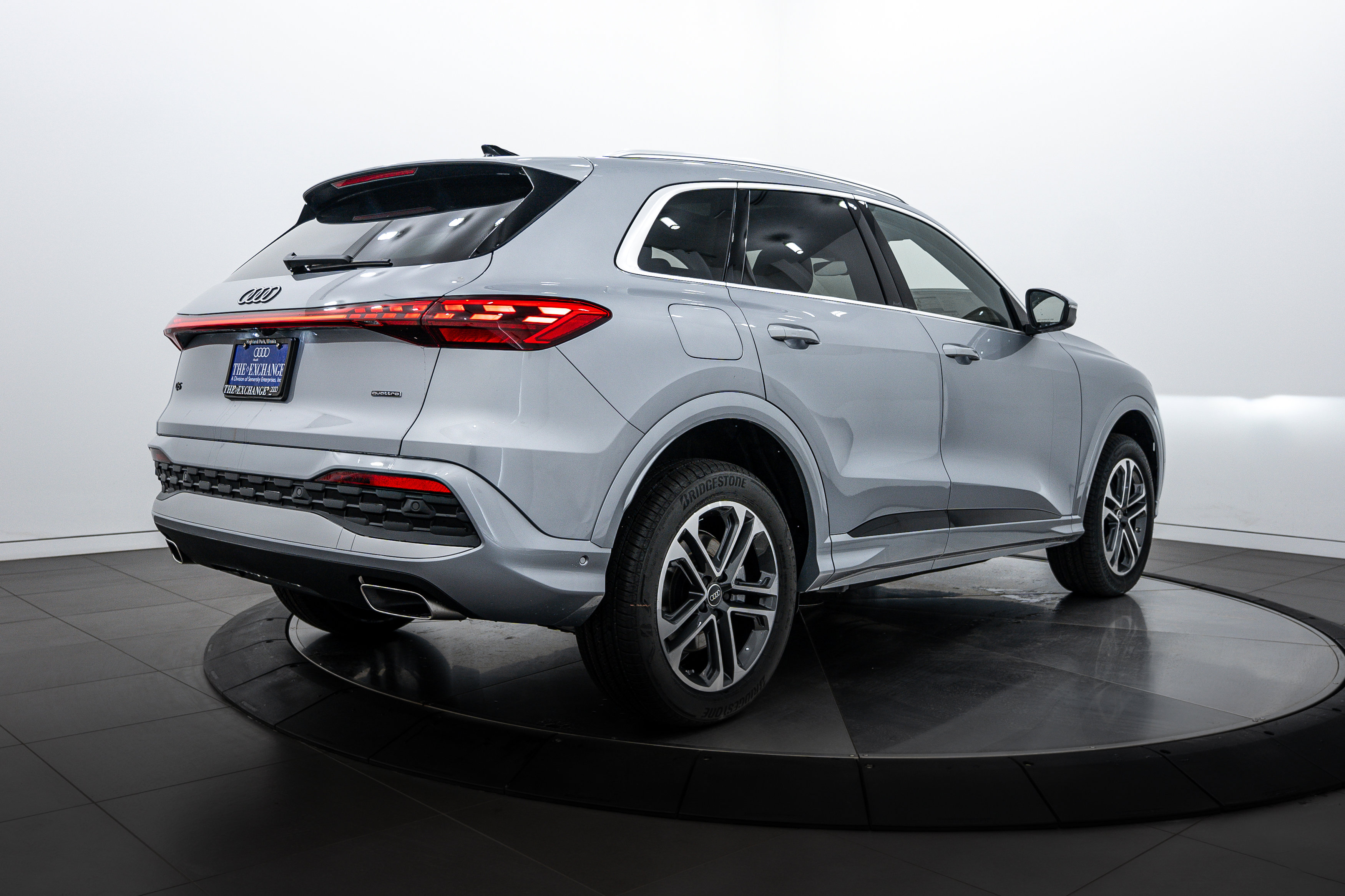 2025 Audi Q5 Premium photo 4