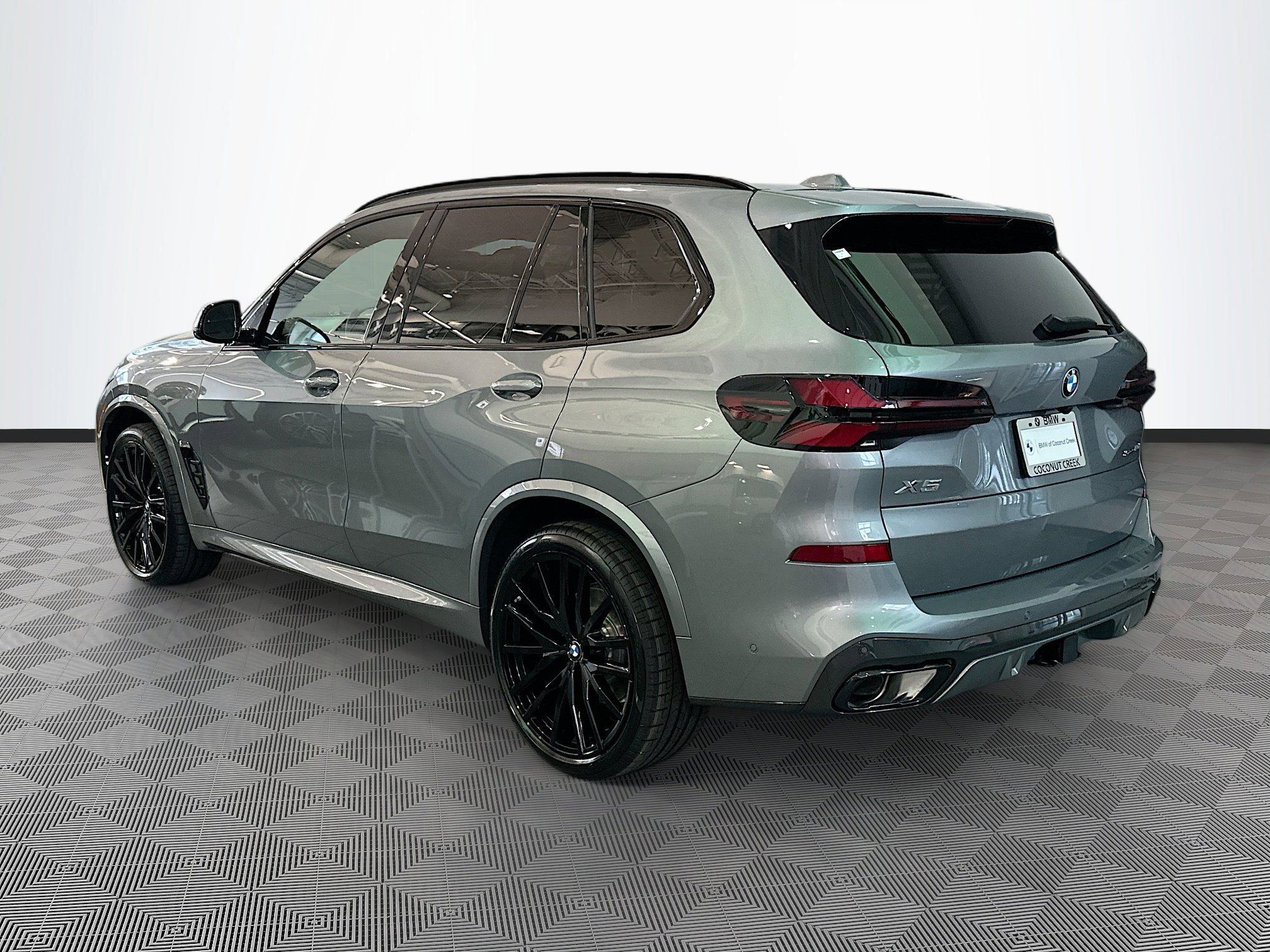 2026 Bmw X5 sDrive40i photo 2