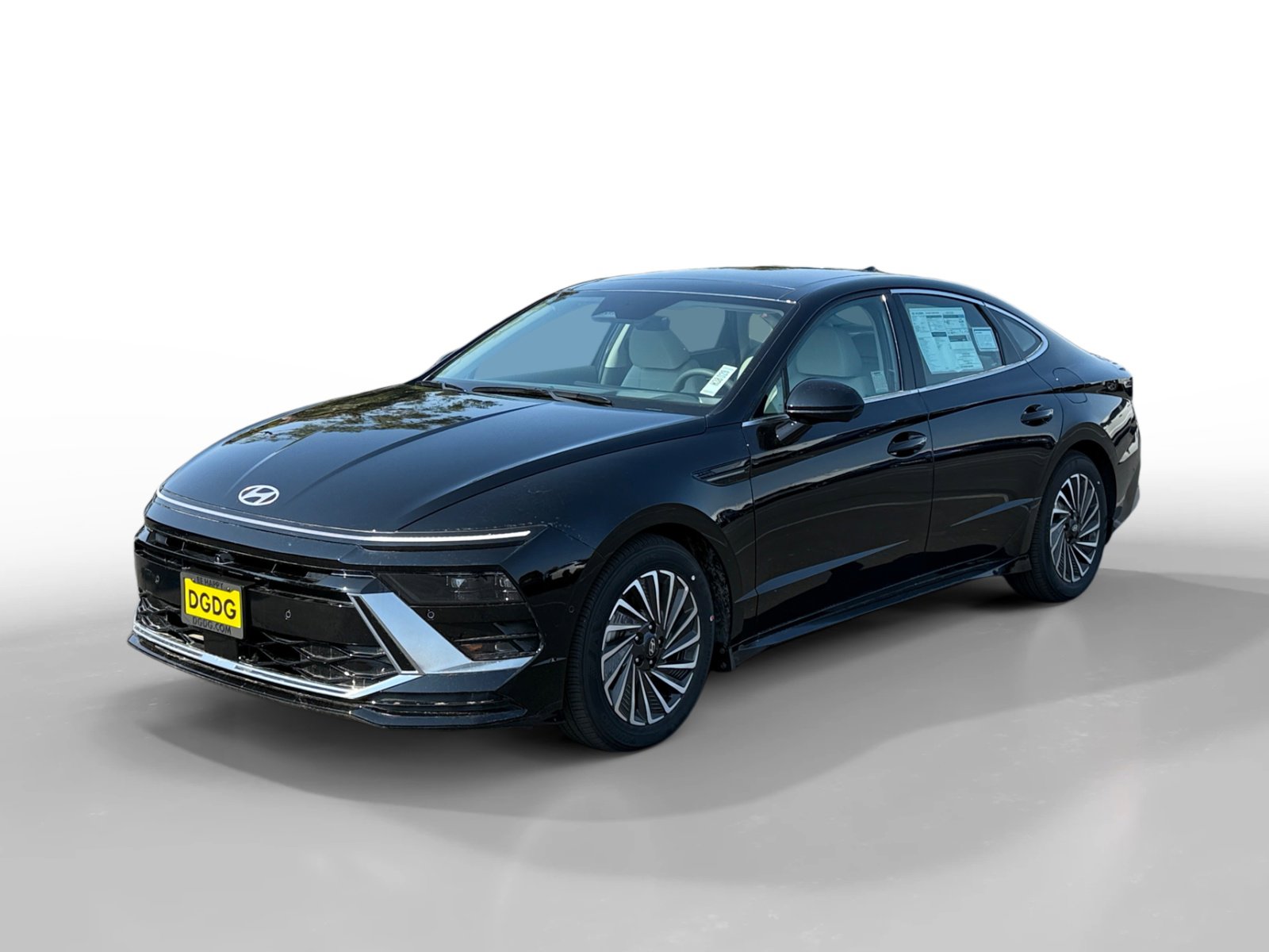 2025 Hyundai Sonata Hybrid