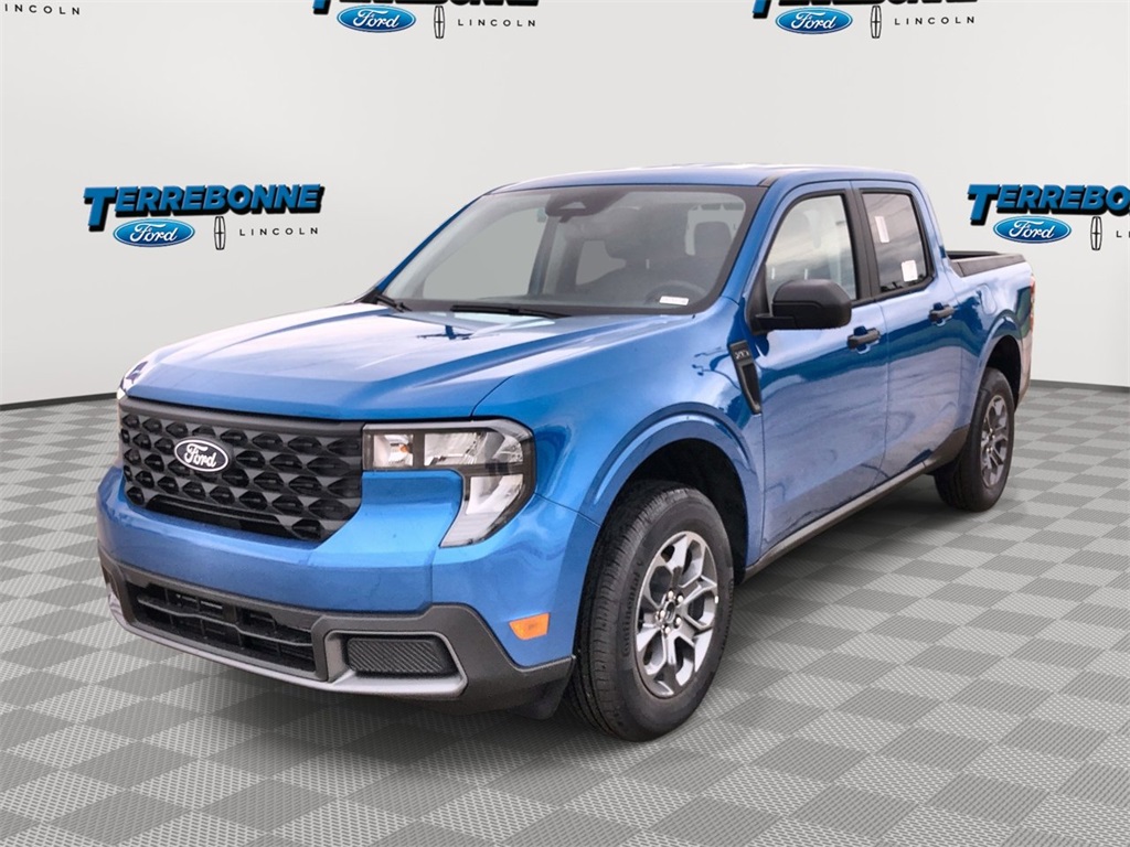 2025 Ford Maverick XLT photo 2