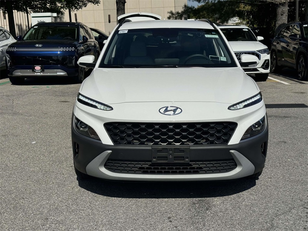 2023 Hyundai Kona SEL photo 2