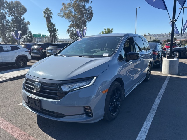 2023 Honda Odyssey SPORT's photo