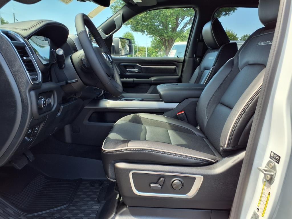2026 RAM Ram 1500 Pickup Laramie's photo