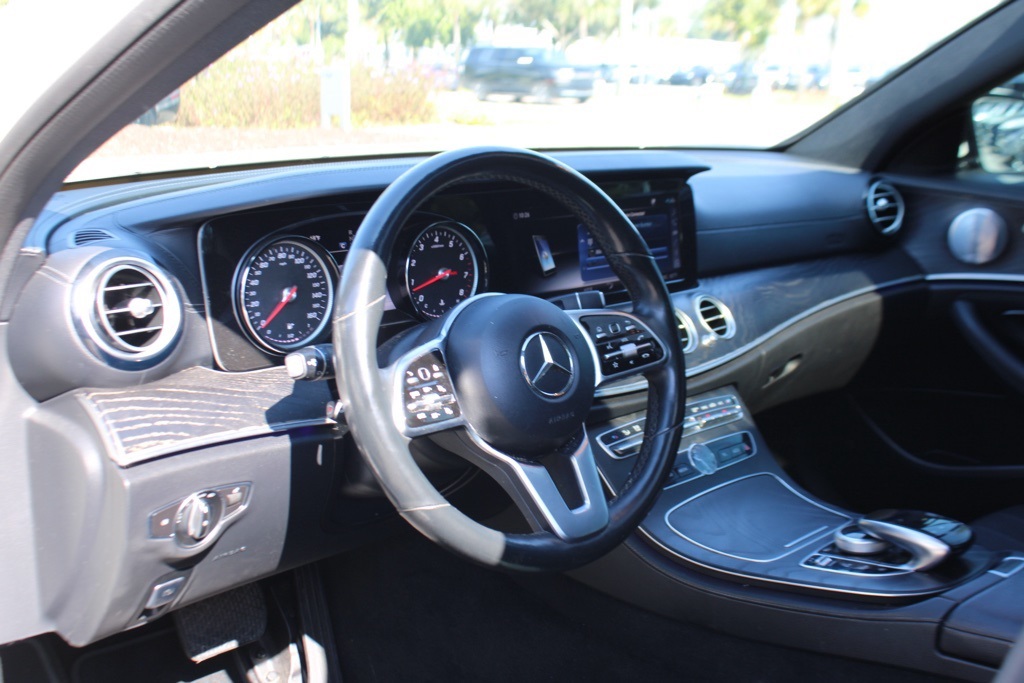 2019 Mercedes Benz E 300 Sedan photo 2