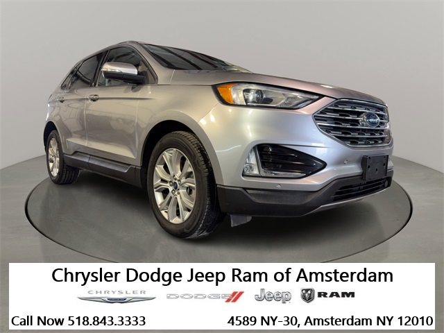 2022 Ford Edge Titanium's photo
