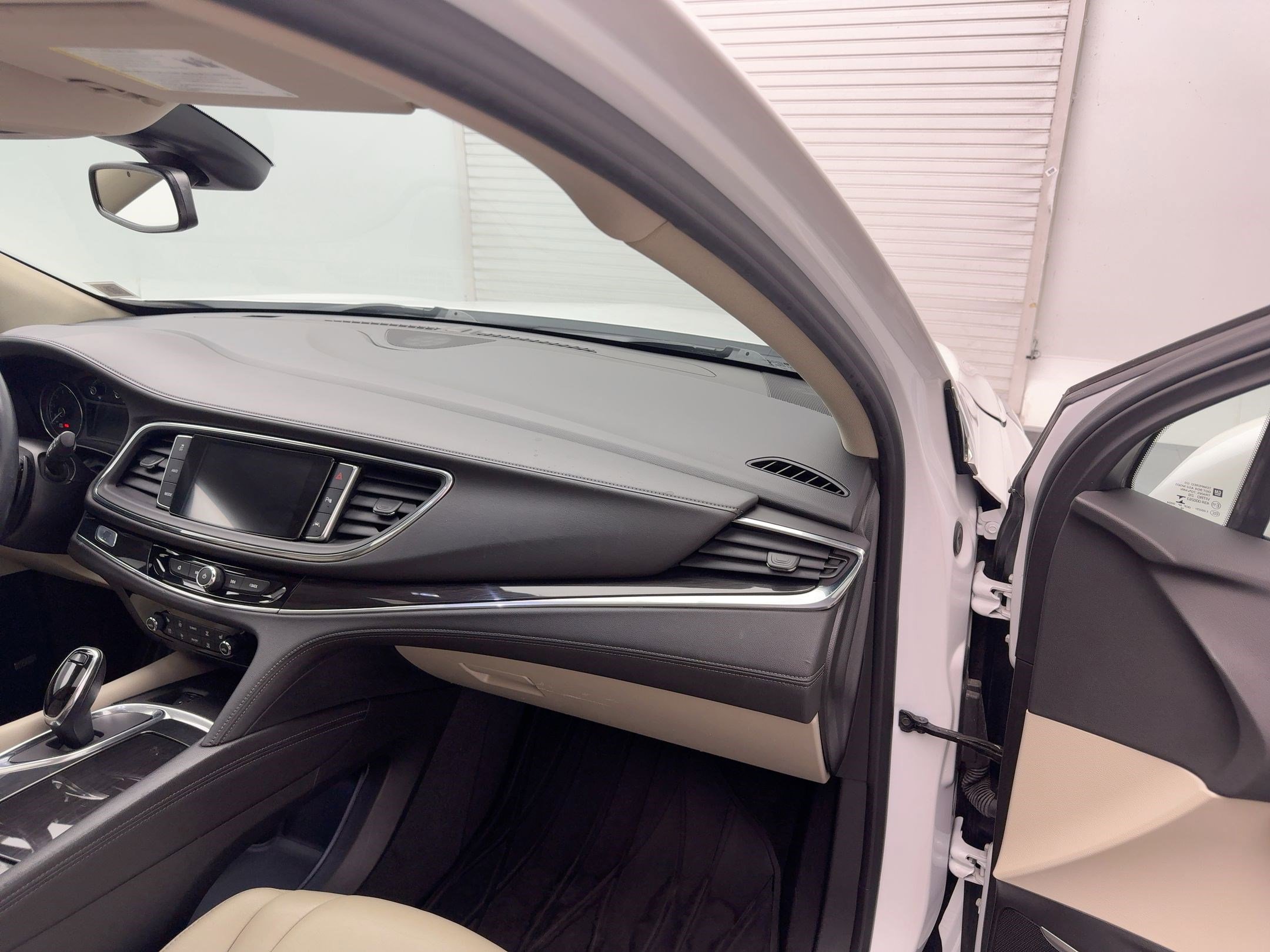 2020 Buick Enclave Premium photo 25