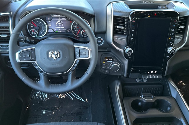 2025 Ram 1500 Big Horn Lone Star photo 13