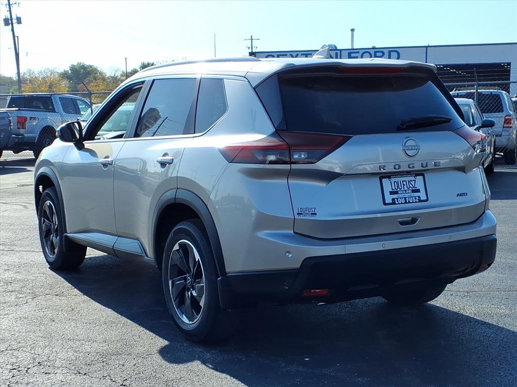 2026 Nissan Rogue SV photo 4