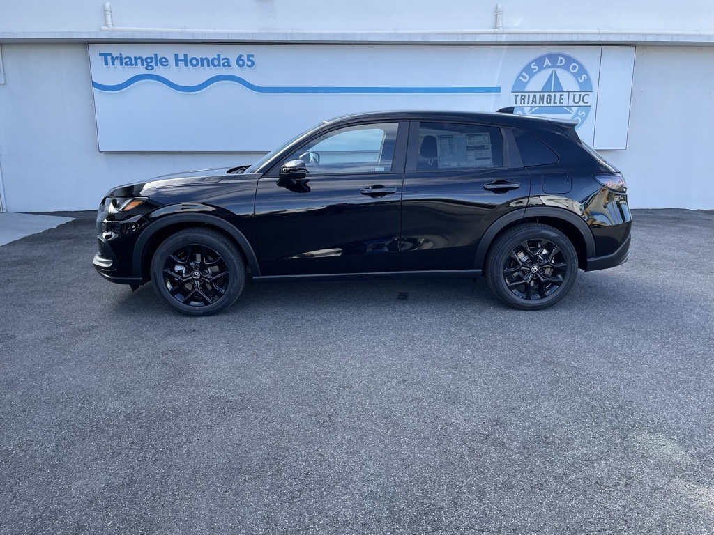 2025 Honda HR-V Sport photo 3
