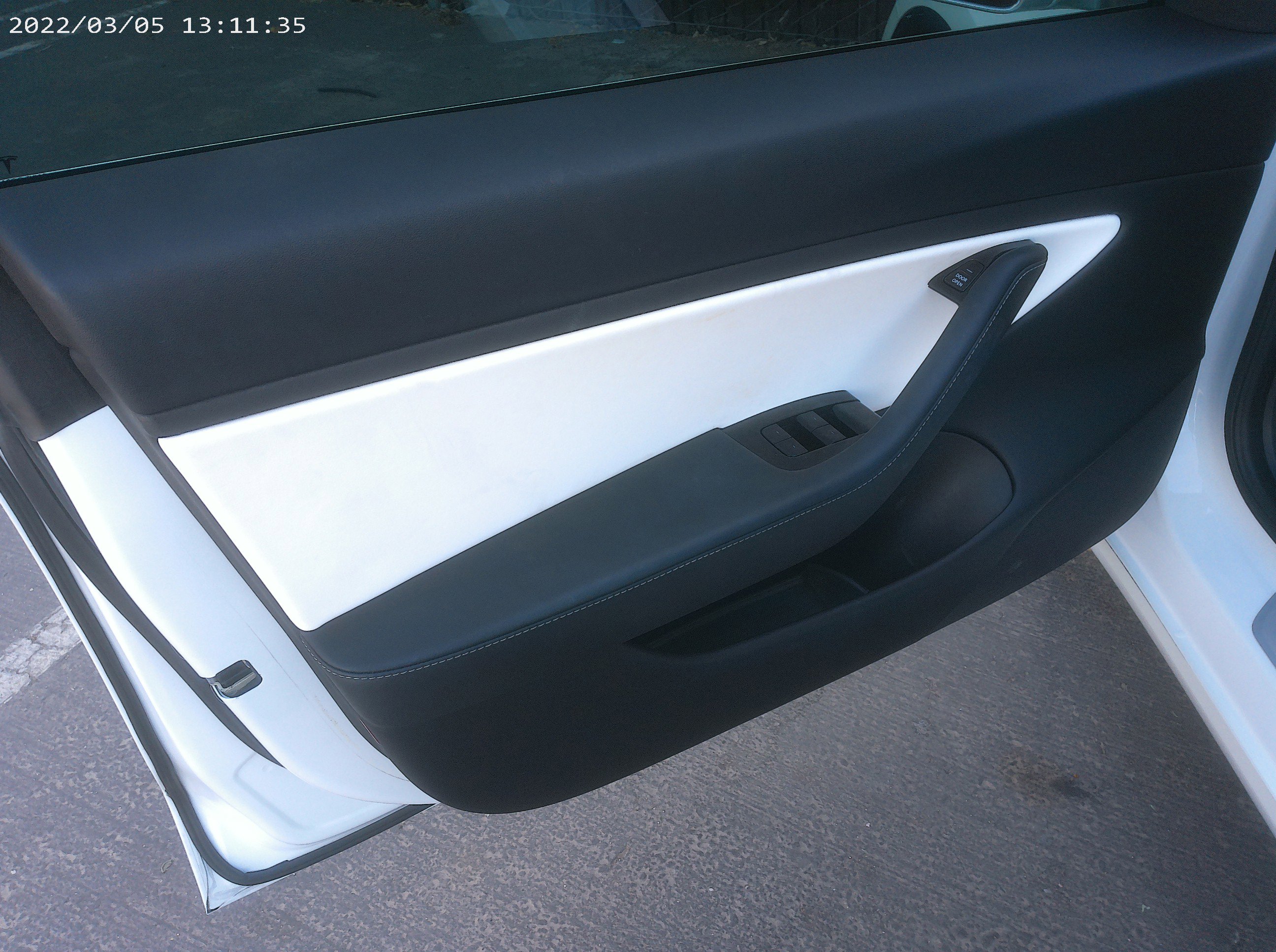 2019 Tesla Model 3 Long Range photo 25