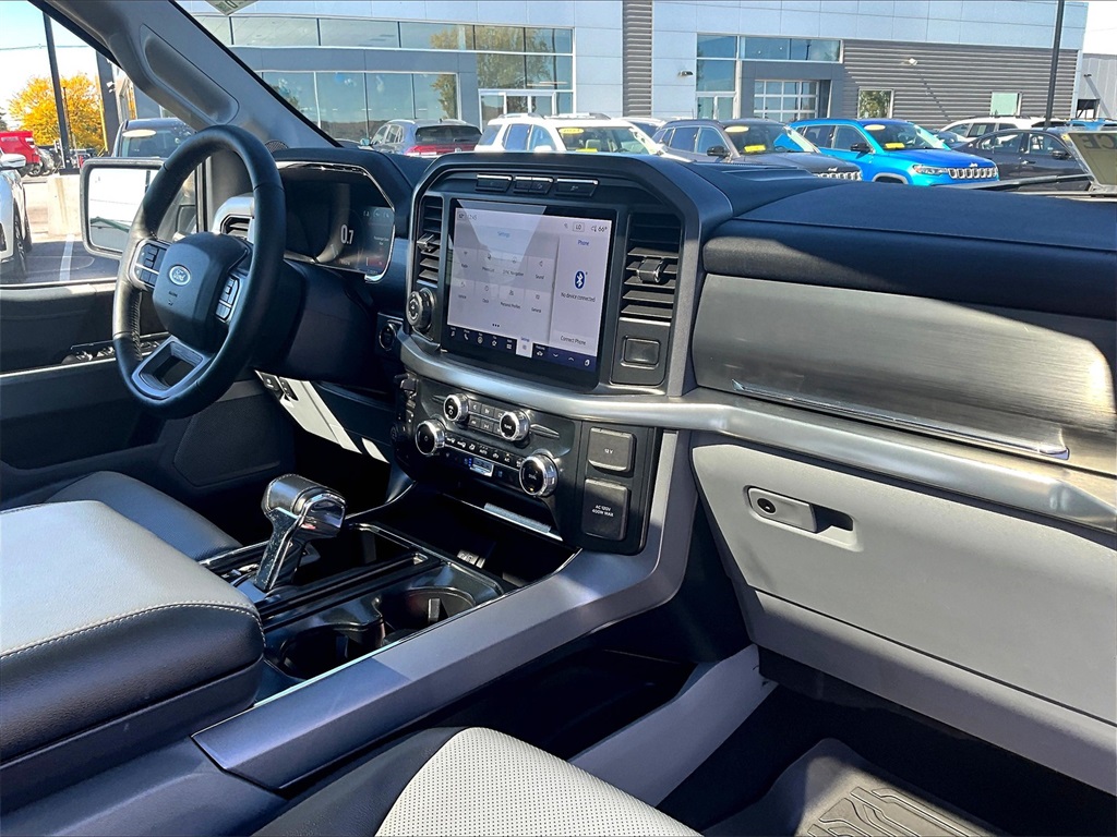 2023 Ford F-150 Lariat photo 14