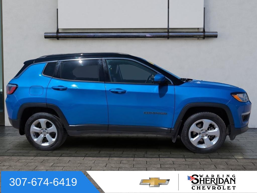 2020 Jeep Compass Latitude photo 3
