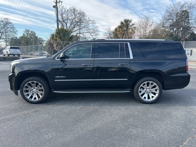 Used 2017 GMC Yukon XL Denali with VIN 1GKS1HKJ0HR364828 for sale in Warner Robins, GA