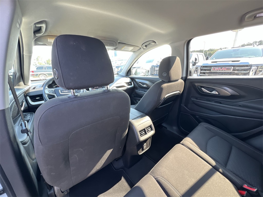 2023 Gmc Terrain SLE photo 8