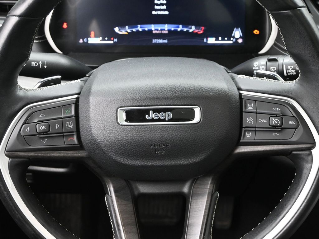 2022 Jeep Grand Cherokee Limited photo 14