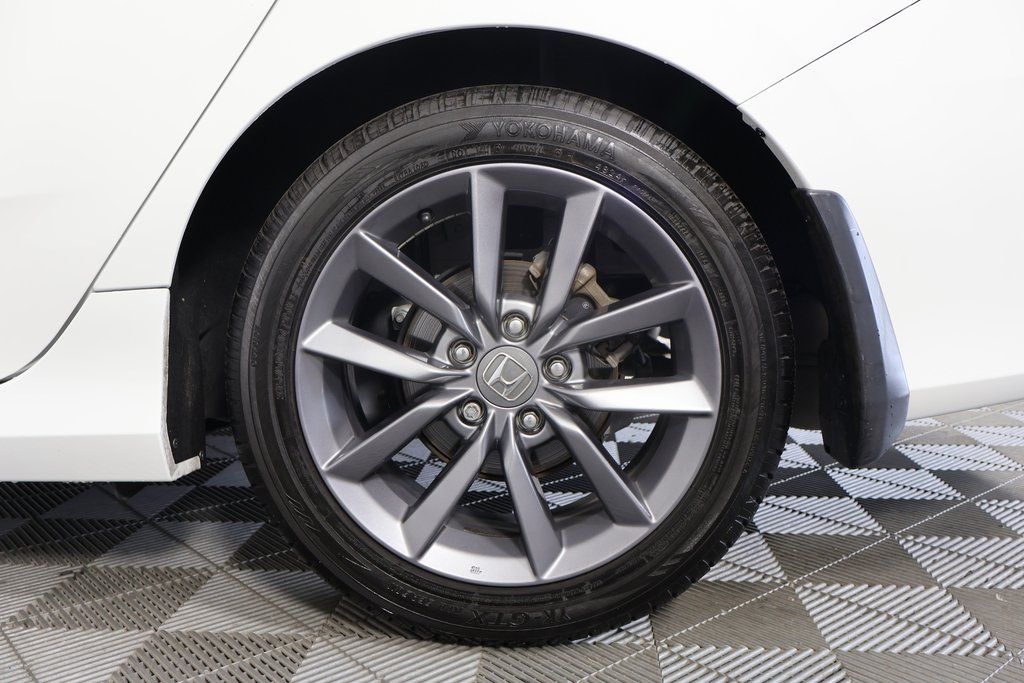 2019 Honda Civic EX photo 16