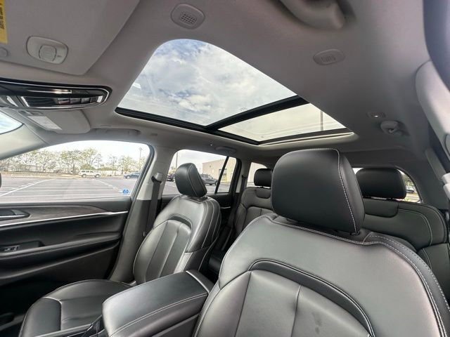 2023 Jeep Cherokee 4xe photo 22