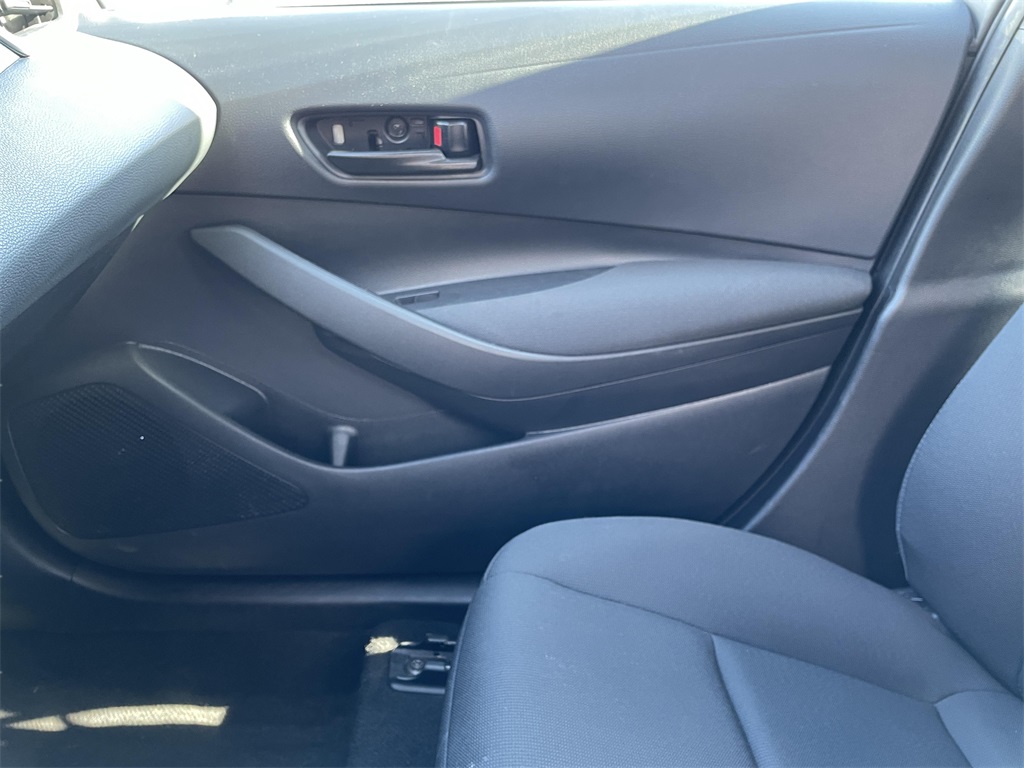 2023 Toyota Corolla LE photo 20
