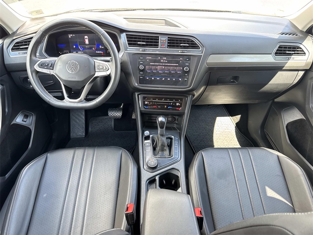 2022 Volkswagen Tiguan SE photo 17