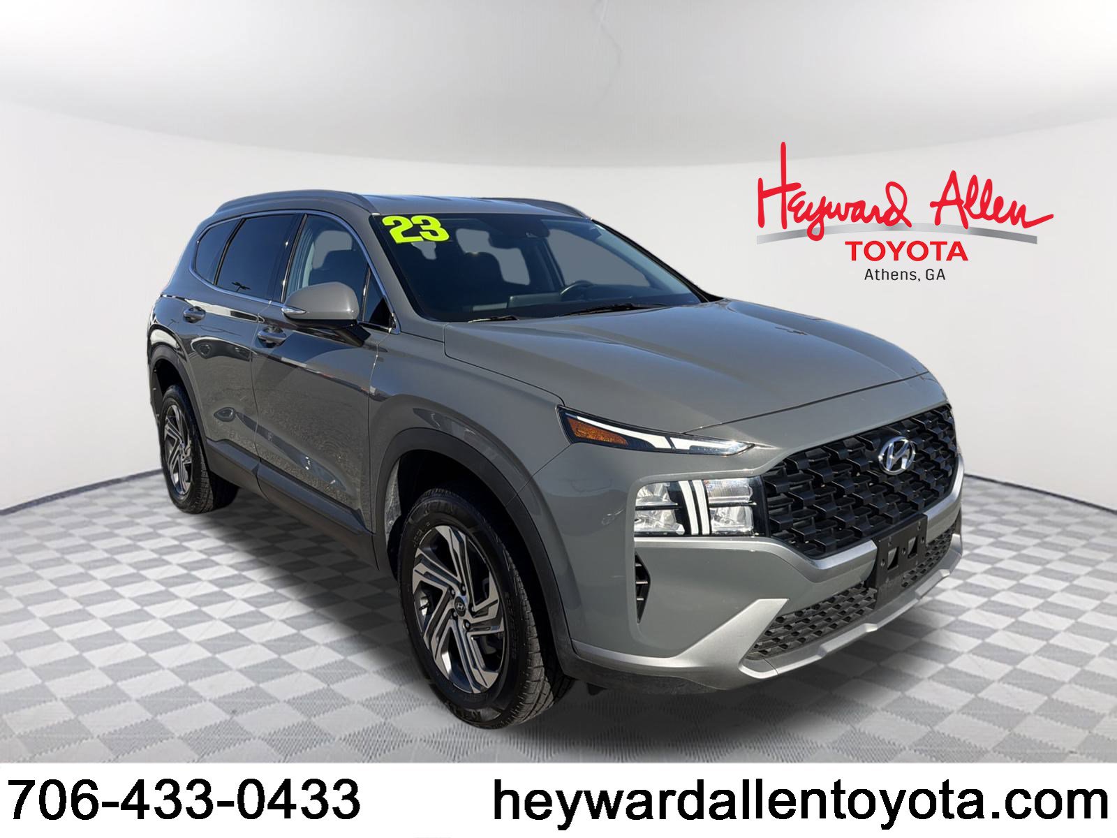 2023 Hyundai Santa Fe SEL's photo