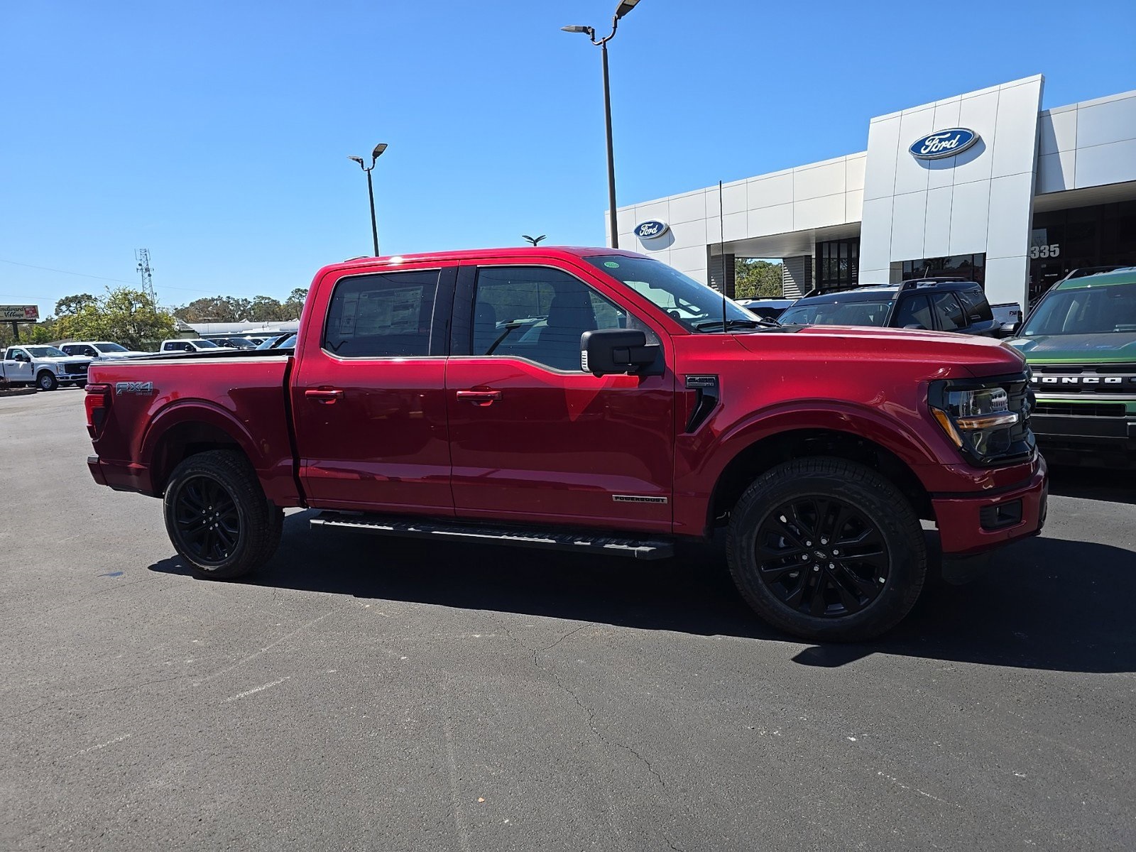 2025 Ford F-150 XLT photo 2