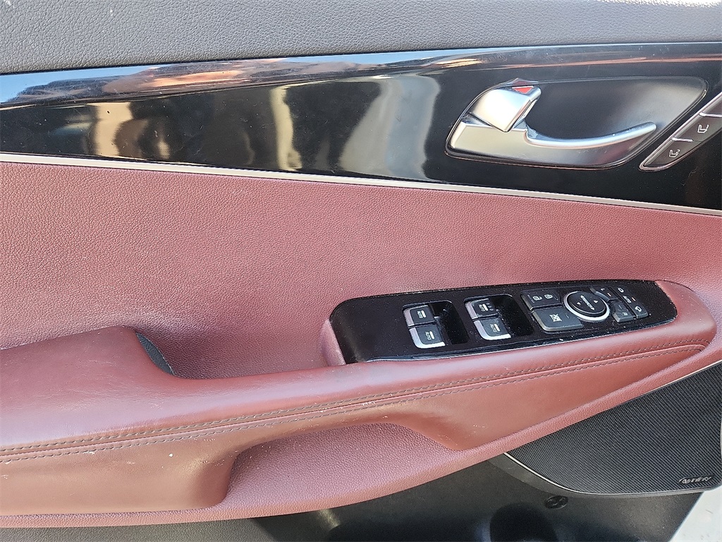 2016 Kia Sorento SX Limited photo 11