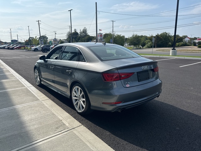 2015 Audi A3 2.0T Prestige Quattro photo 5