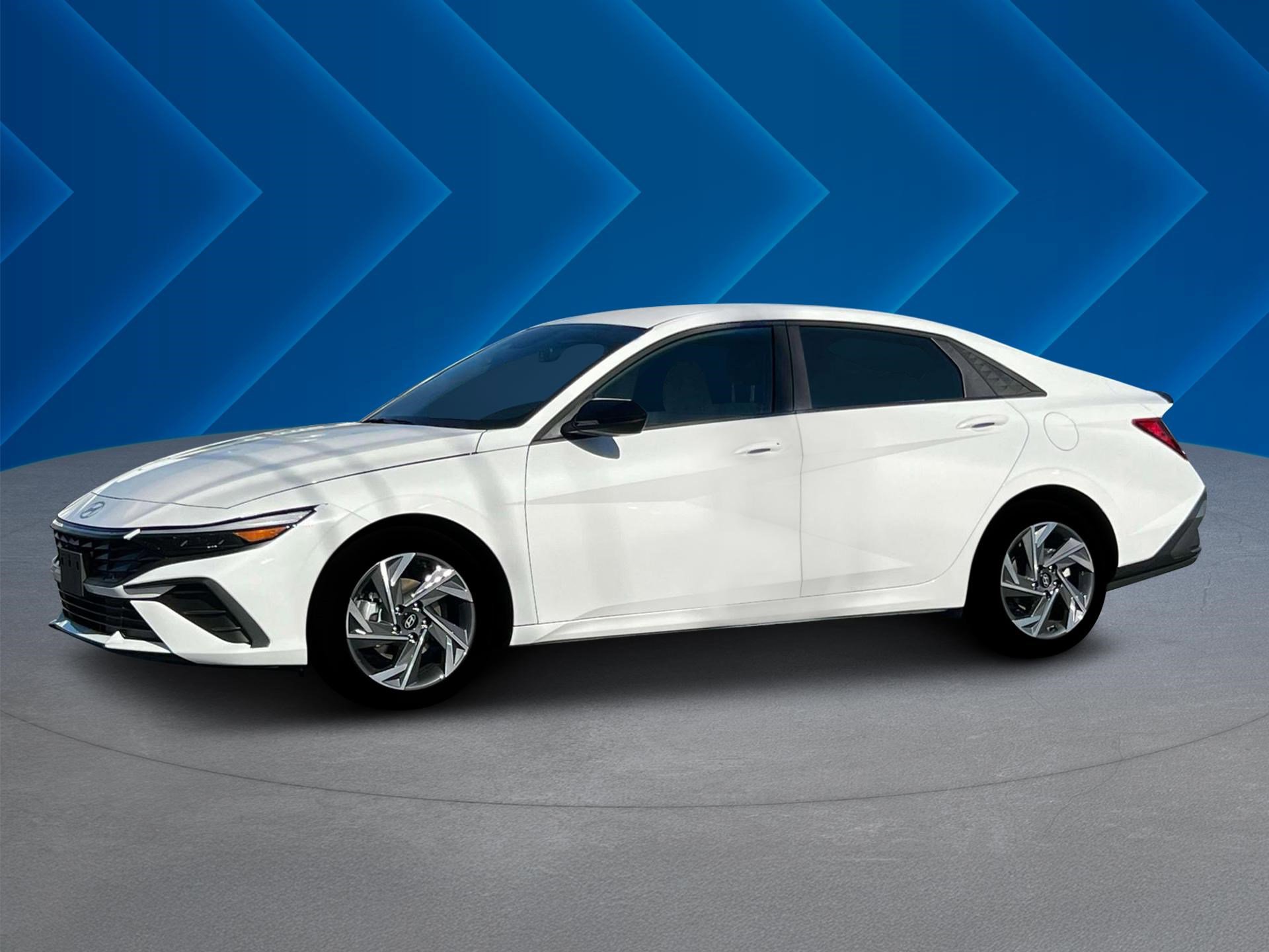 2025 Hyundai Elantra SEL Sport photo 2