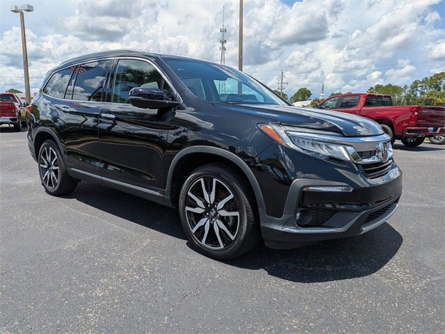 Used 2022 Black Honda Touring 7-Passenger image 1