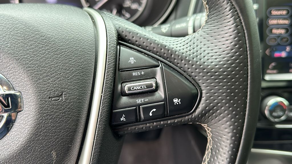 2020 Nissan Maxima Platinum photo 13