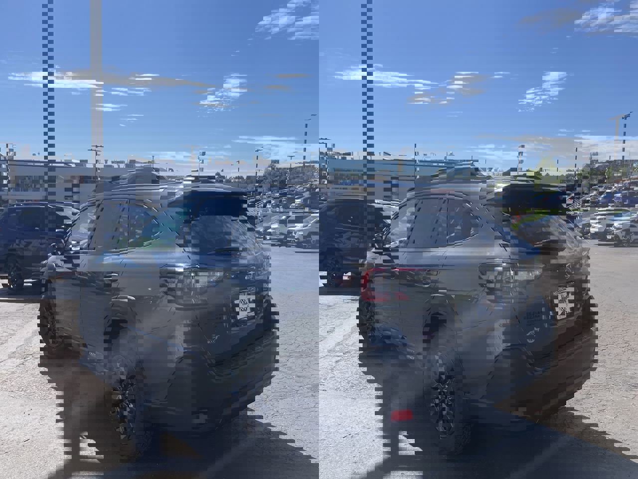 2025 Subaru Outback Onyx Edition photo 3