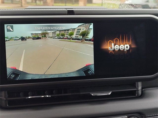 2025 Jeep Gladiator Mojave photo 14