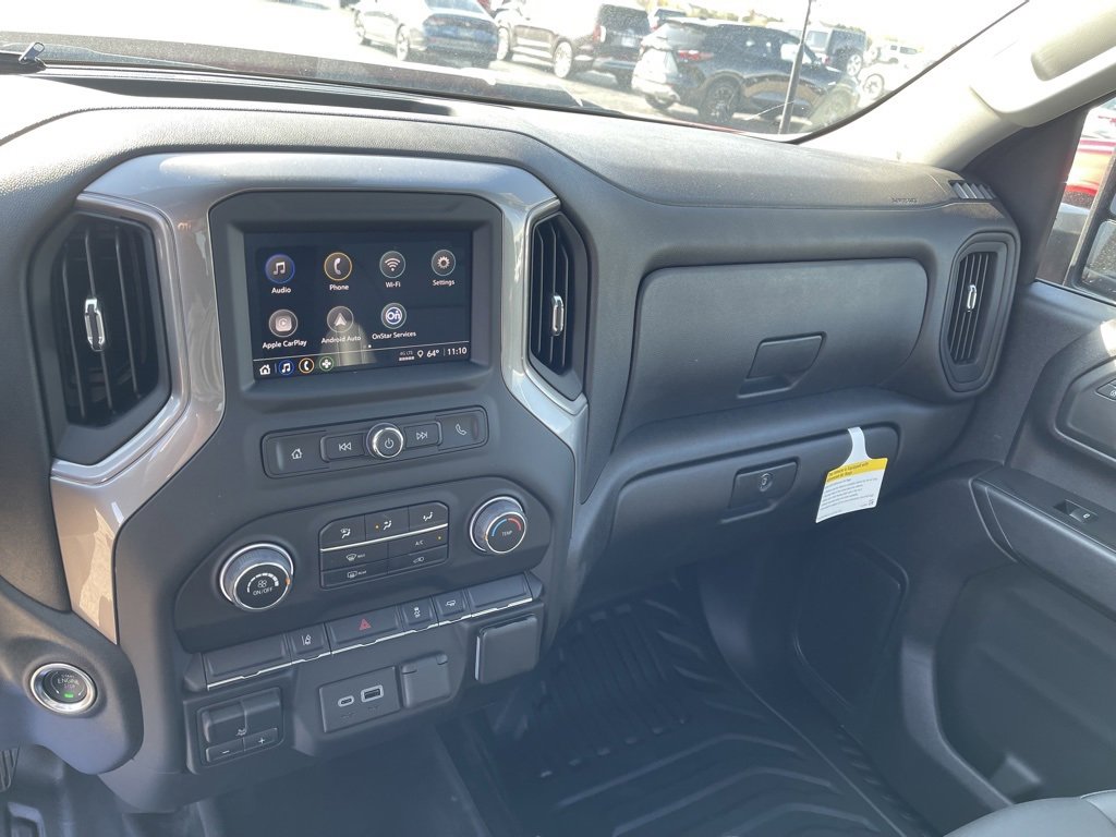 2025 Chevrolet Silverado 3500HD photo 8