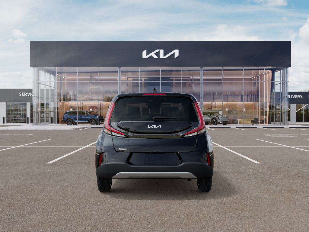 2025 Kia Soul LX S photo 4