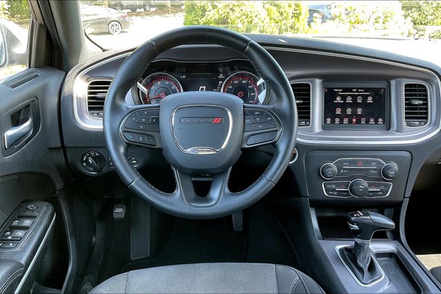 2022 Dodge Charger SXT photo 4
