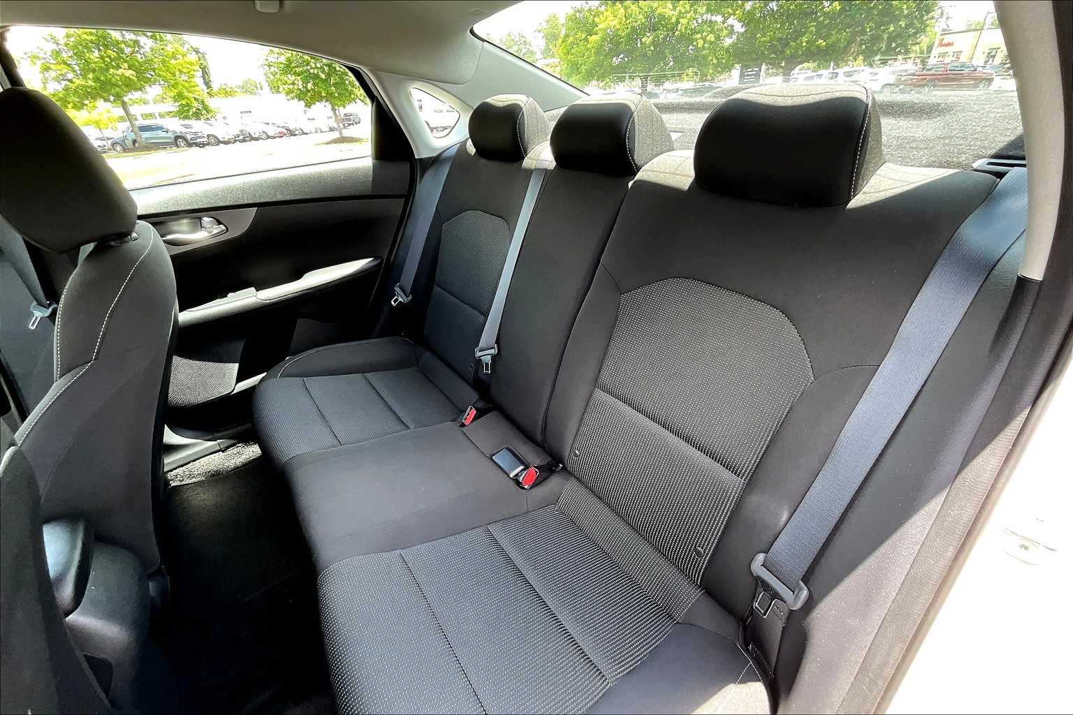2021 Kia Forte LXS photo 19