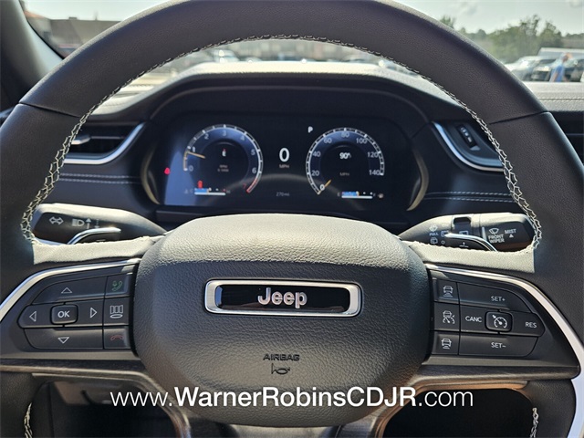 2025 Jeep Grand Cherokee Limited photo 25
