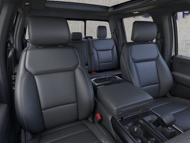 2025 Ford F-150 Lariat photo 2