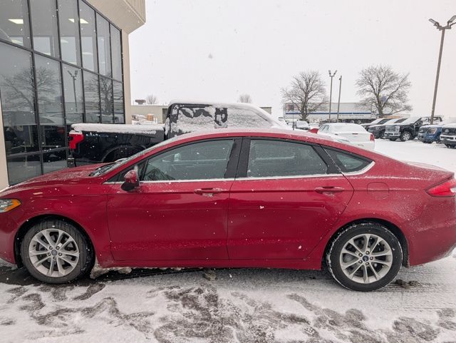 2020 Ford Fusion Hybrid SE's photo