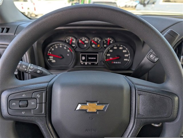2025 Chevrolet Silverado 1500 photo 9