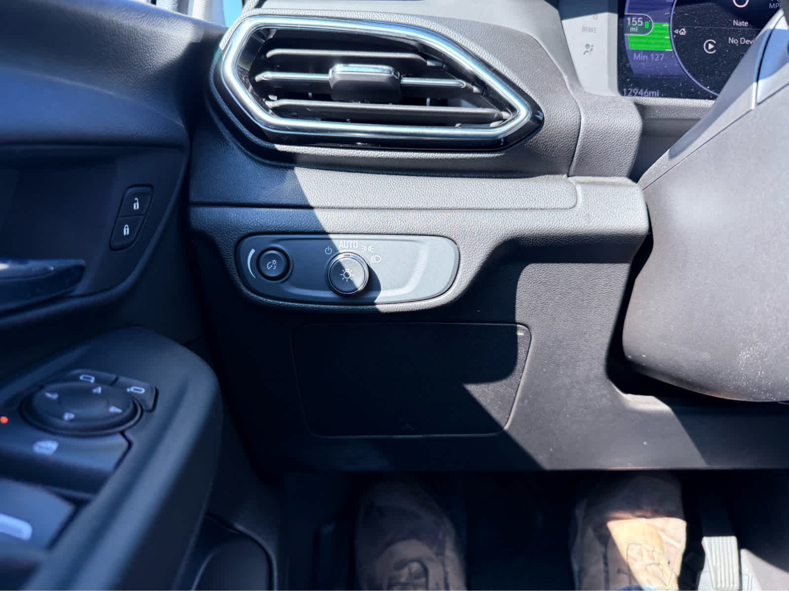 2022 Chevrolet Bolt EV 1LT photo 13