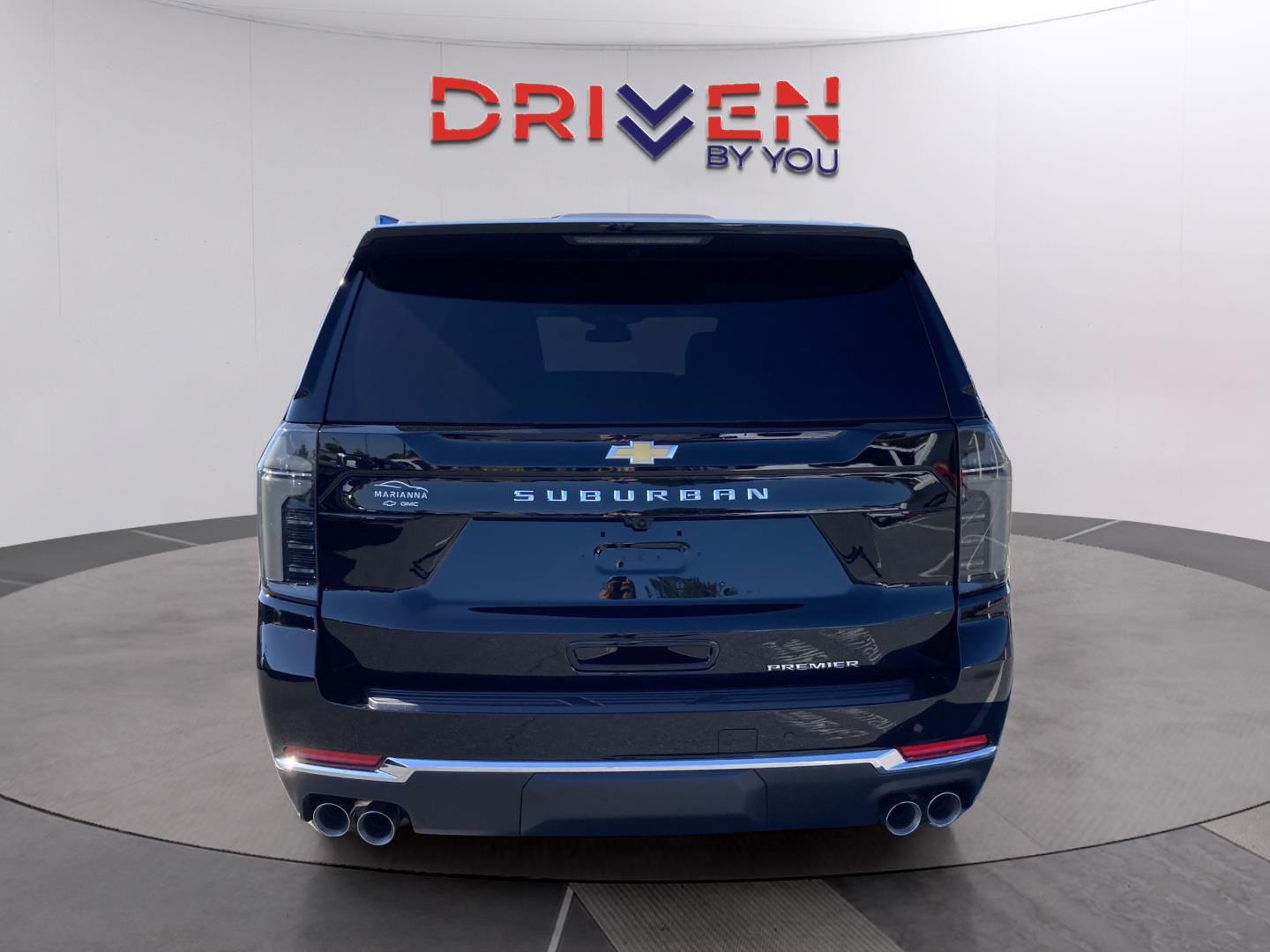 2026 Chevrolet Suburban Premier photo 4