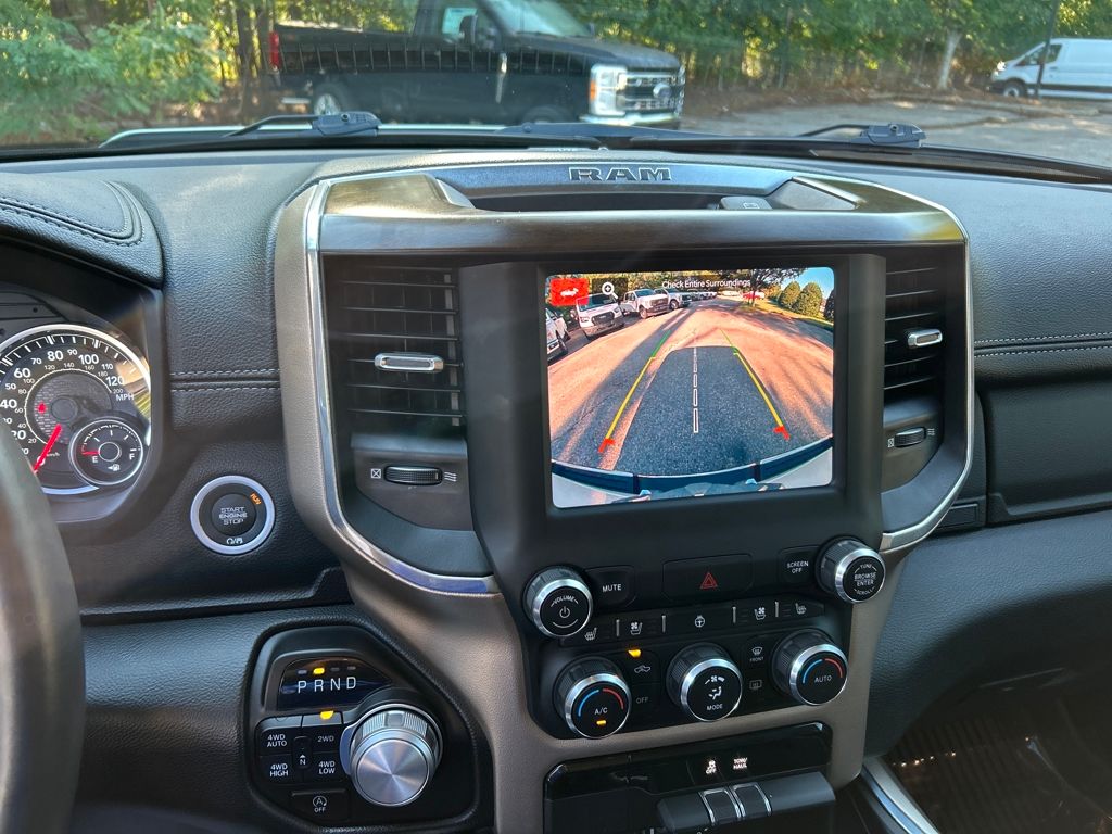 2022 Ram 1500 Laramie photo 17